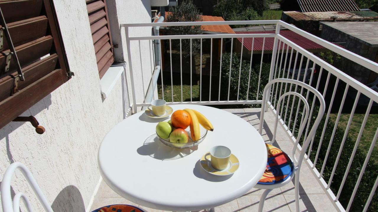 Holiday House Matko Gabonjin Exterior photo